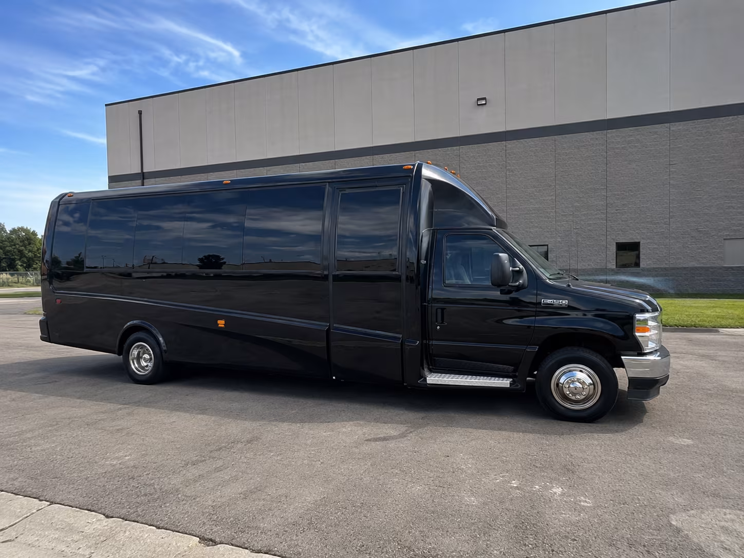 tigard wine tour brewery transportation