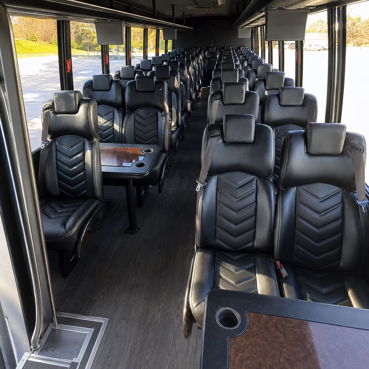with busrentaltigard com you can book wine country minibuses through the willamette valley